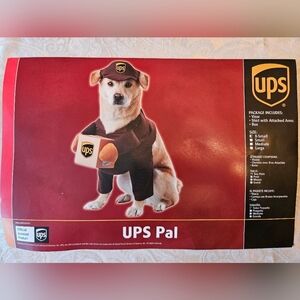 UPS Pal Dog Costume, Mailman, Letter Carrier, Courrier, Arms Holding Box, Hat XS